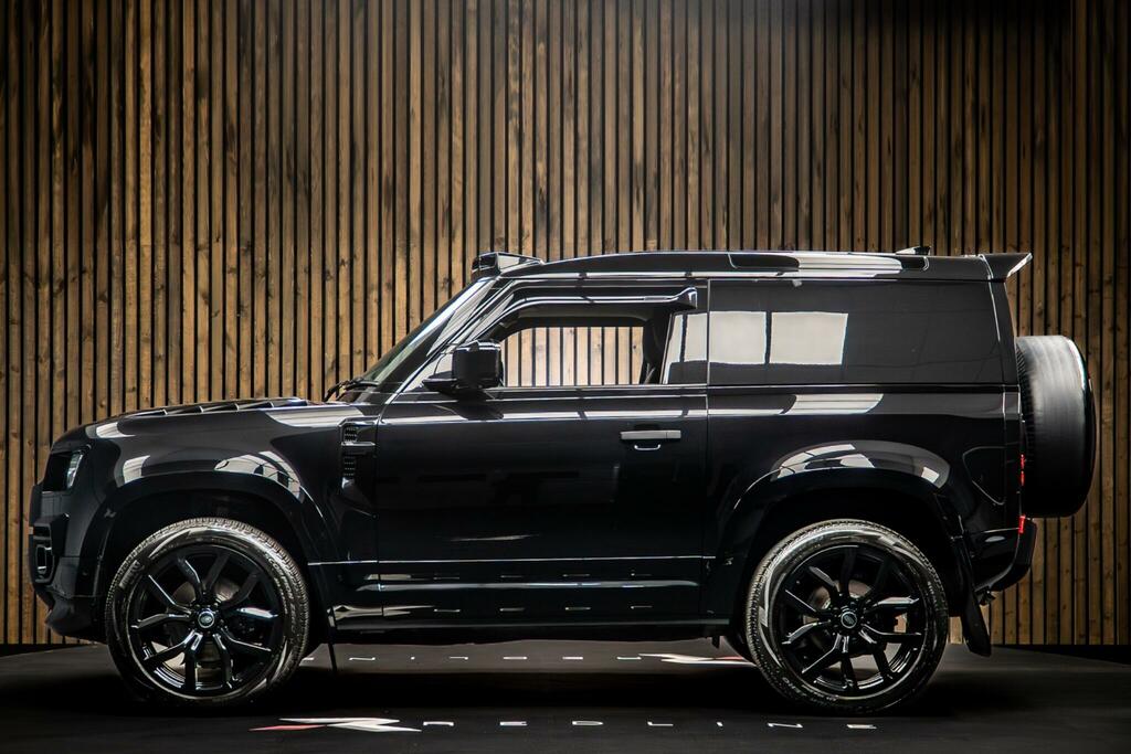 Land Rover Defender 90 X-dynamic Hse Black #7