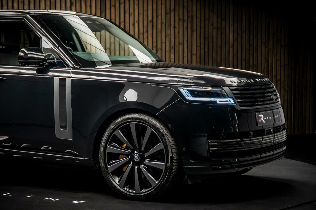 Land Rover Range Rover 4.4 P615 V8 Sv Black #10
