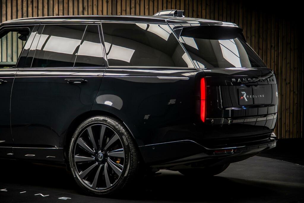 Land Rover Range Rover 4.4 P615 V8 Sv Black #17