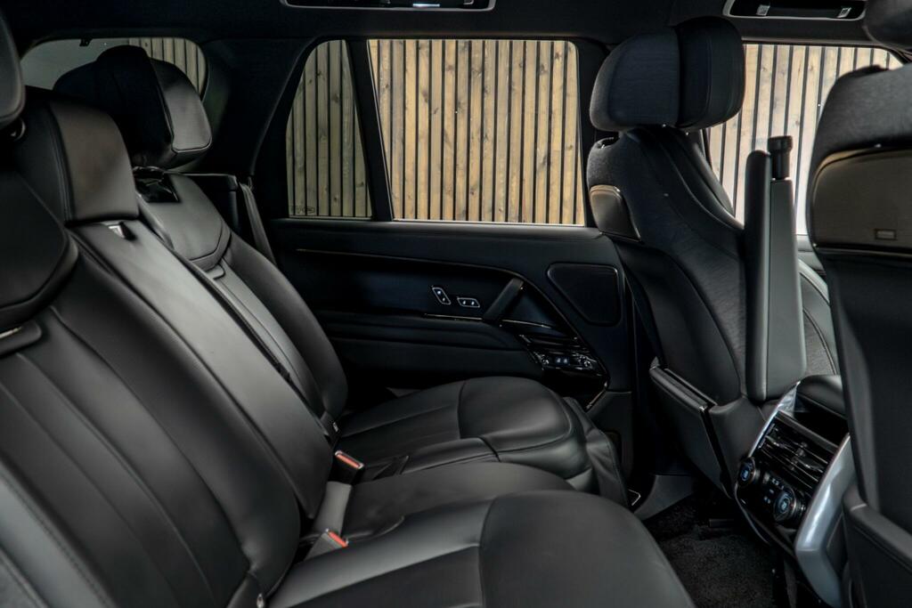 Land Rover Range Rover 4.4 P615 V8 Sv Black #46