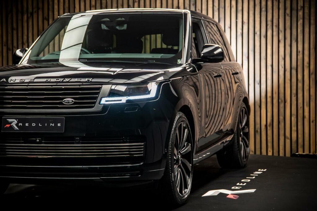 Land Rover Range Rover 4.4 P615 V8 Sv Black #13