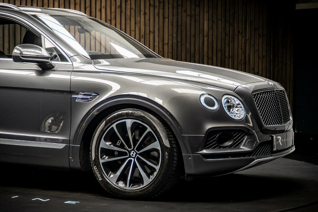 Bentley Bentayga 4.0 D Grey #10