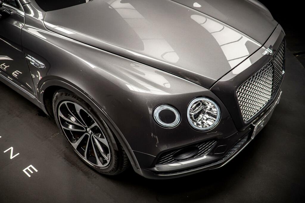 Bentley Bentayga 4.0 D Grey #11
