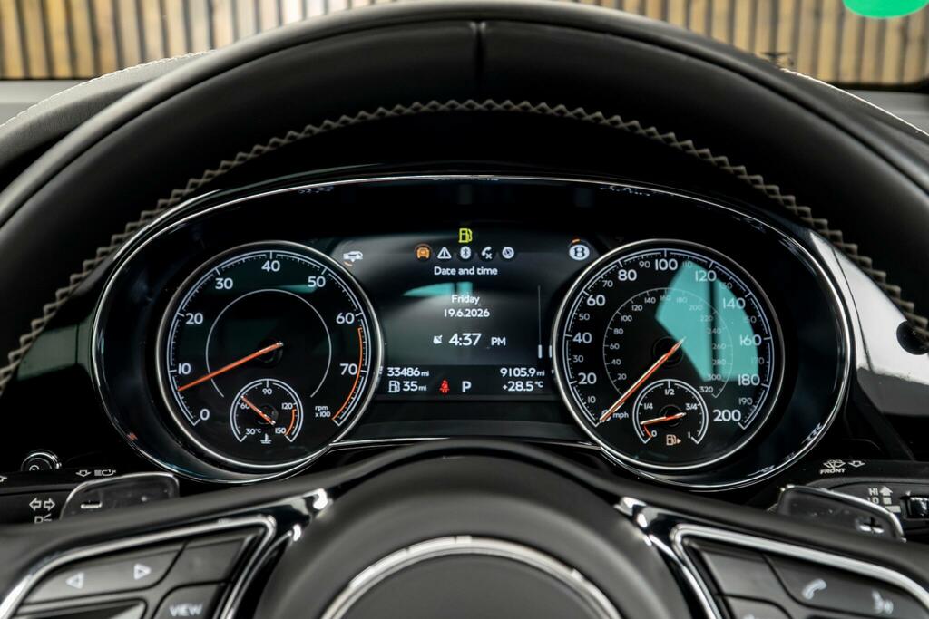 Bentley Bentayga 4.0 D Grey #35