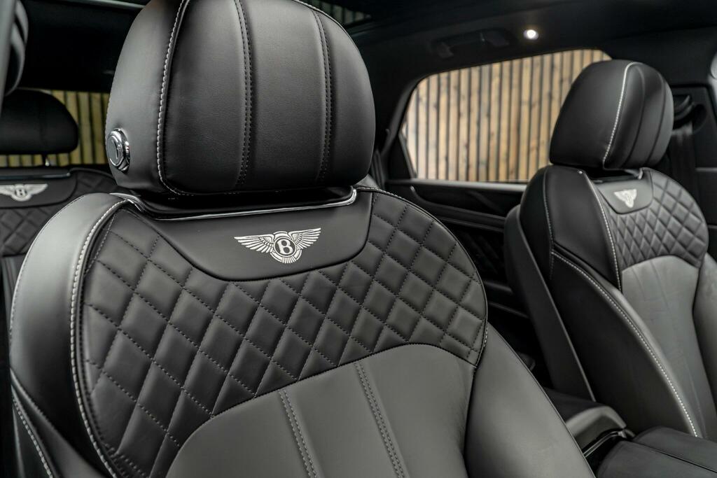 Bentley Bentayga 4.0 D Grey #37