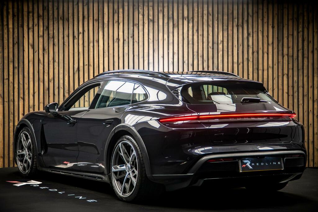 Porsche Taycan Performance Plus 93.4Kwh 4 Cross Turismo 4Wd ML72FJJ Black #3