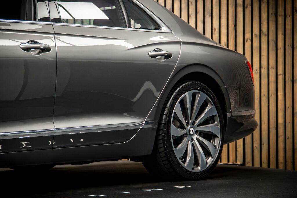 Bentley Flying Spur 6.0 W12 4Wd Euro 4-Door  #16