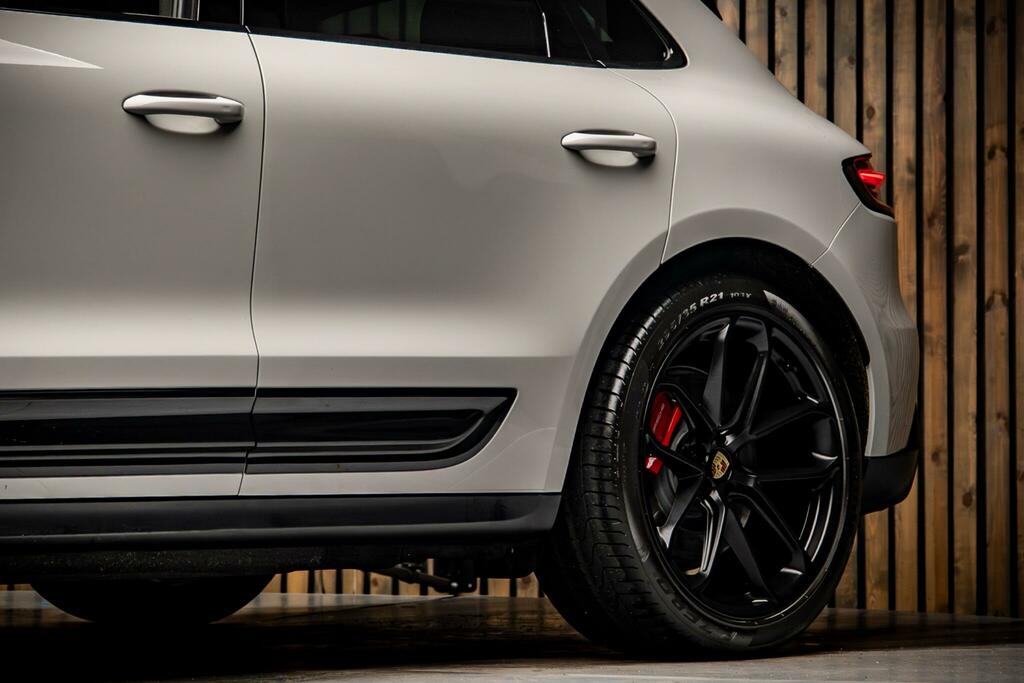 Porsche Macan T Pdk 1,984 cc  #16