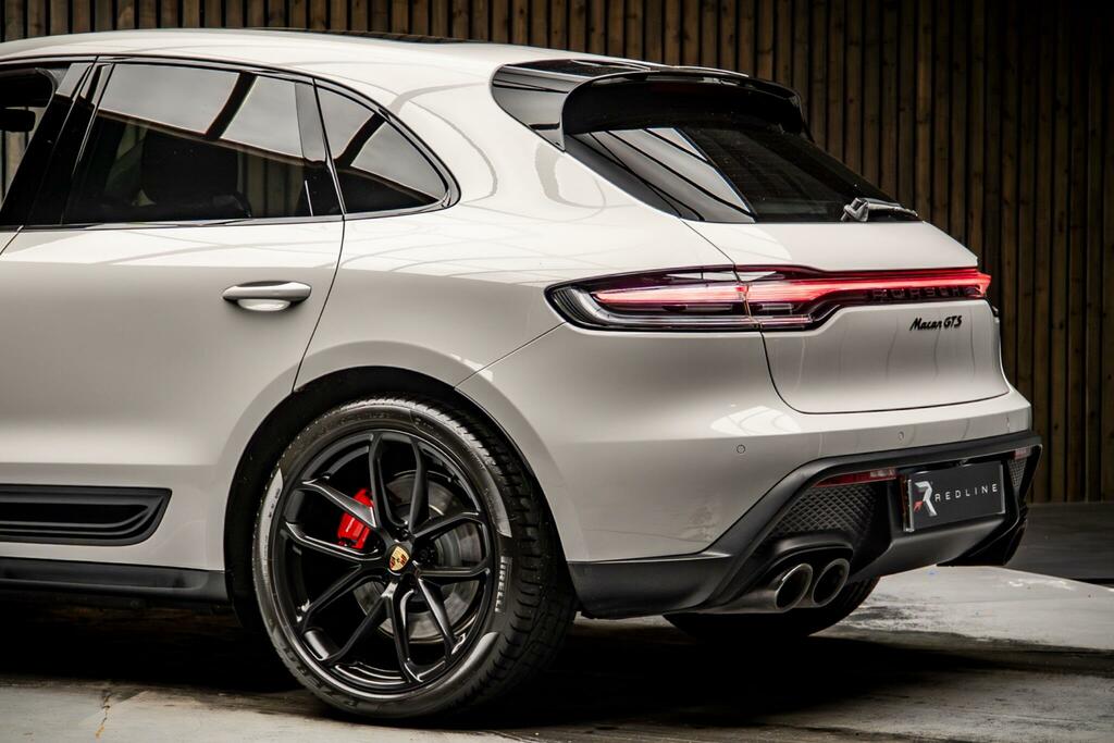Porsche Macan T Pdk 1,984 cc  #17