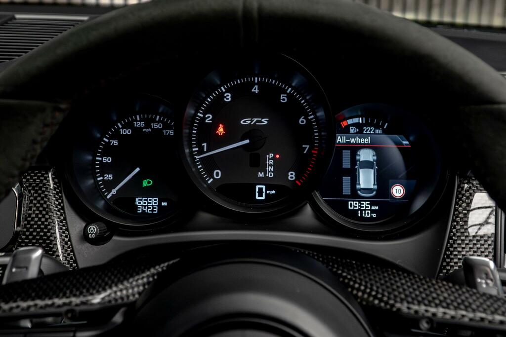Porsche Macan T Pdk 1,984 cc  #35