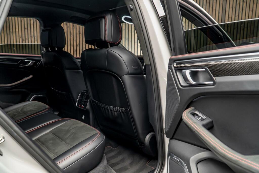 Porsche Macan T Pdk 1,984 cc  #47