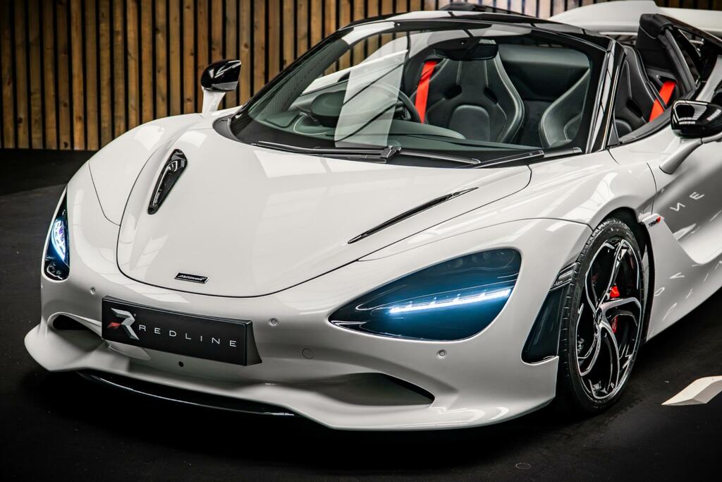 McLaren  V8 Performance Ssg Orange #16