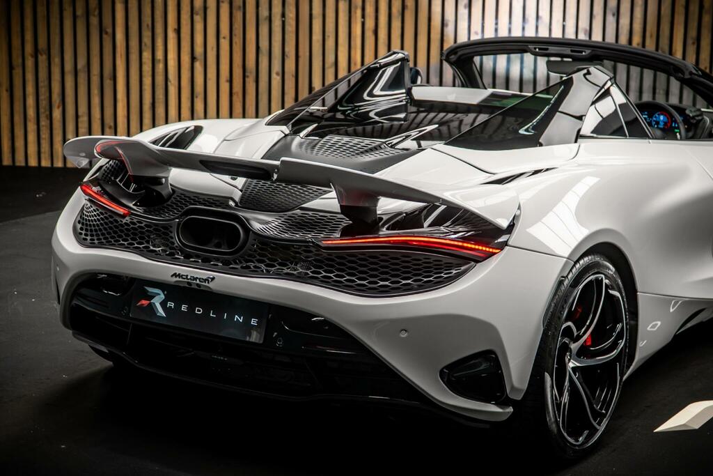 McLaren  V8 Performance Ssg Orange #23