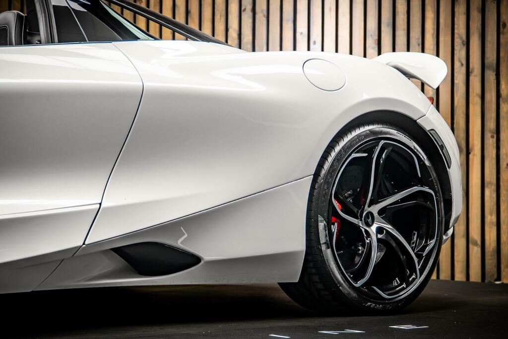 McLaren  V8 Performance Ssg Orange #17