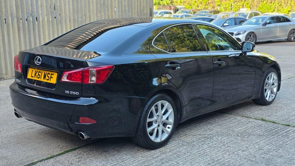 Lexus IS Saloon 2.5 250 V6 Advance Euro 5 201161 Black #6