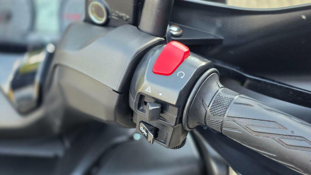 Suzuki  1.4 Boosterjet 48V Hybrid Motion - 2023 23 White #14