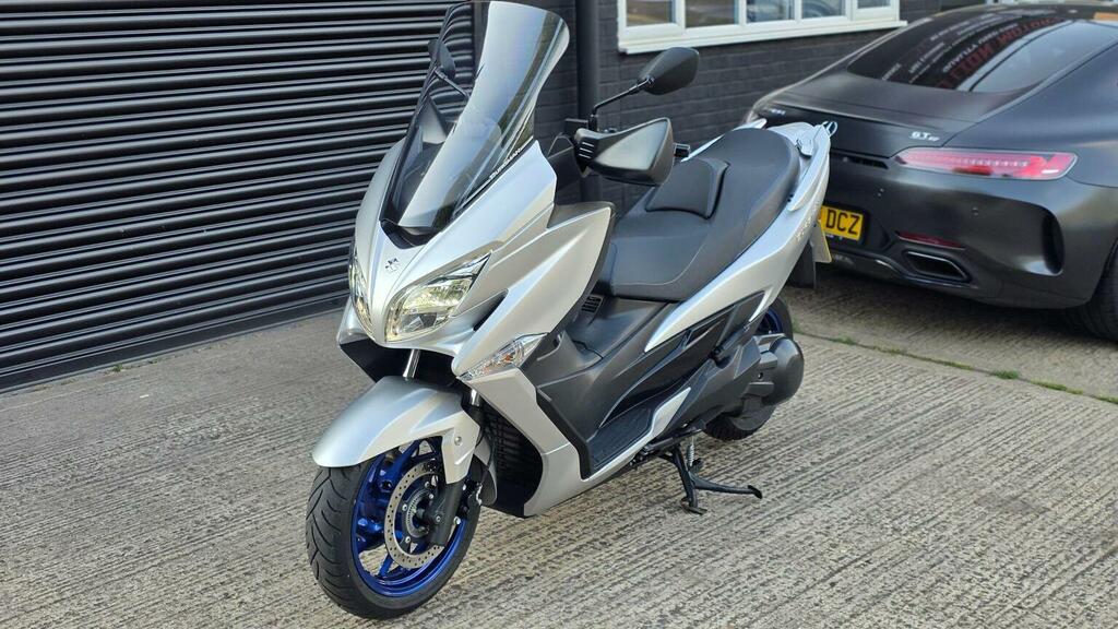 Suzuki  1.4 Boosterjet 48V Hybrid Motion - 2023 23 White #6