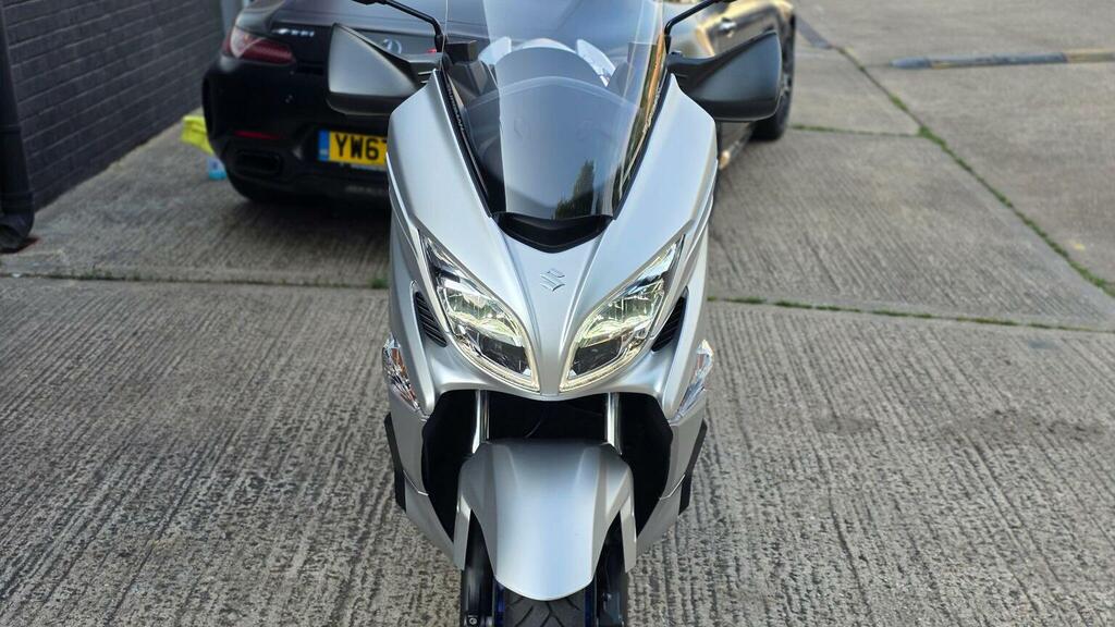 Suzuki  1.4 Boosterjet 48V Hybrid Motion - 2023 23 White #43