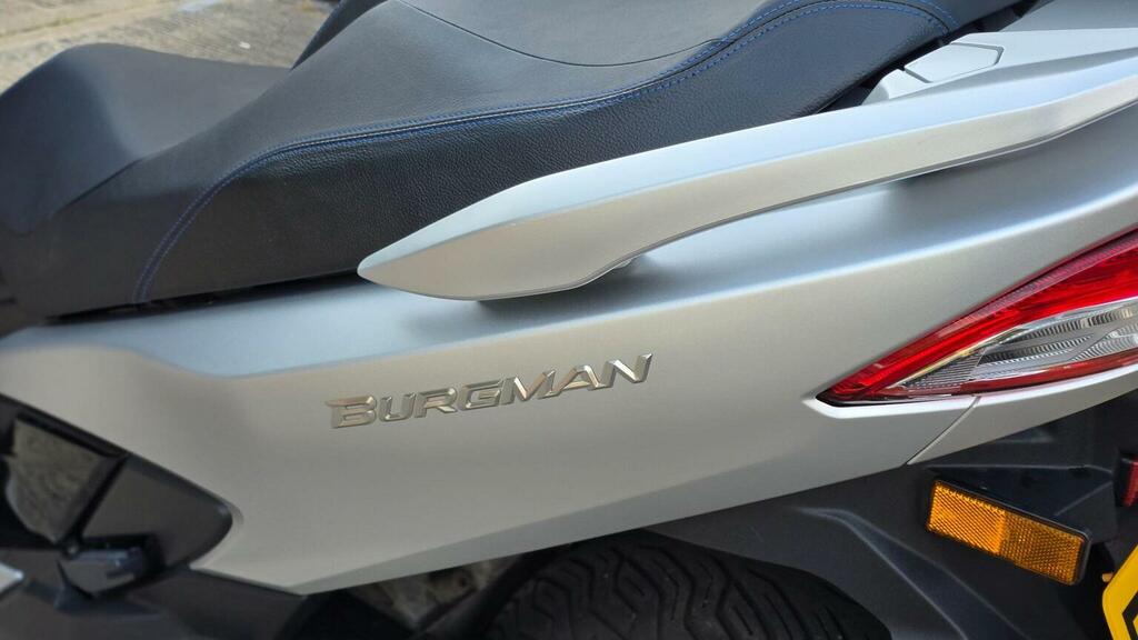 Suzuki  1.4 Boosterjet 48V Hybrid Motion - 2023 23 White #5
