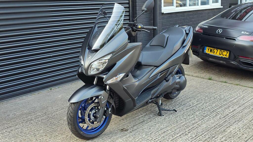 Suzuki  1.4 Boosterjet 48V Hybrid Motion Grey #3