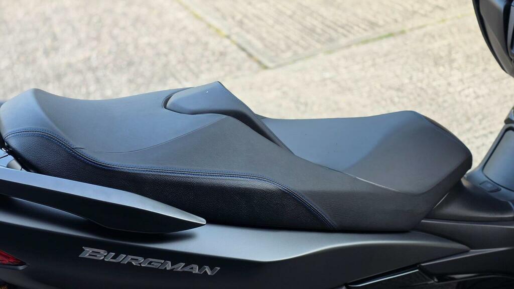 Suzuki  1.4 Boosterjet 48V Hybrid Motion Grey #24