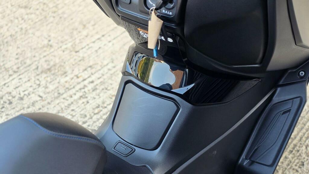 Suzuki  1.4 Boosterjet 48V Hybrid Motion Grey #14