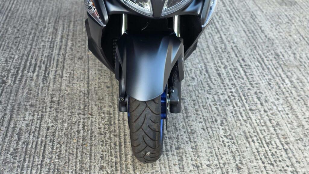 Suzuki  1.4 Boosterjet 48V Hybrid Motion Grey #29