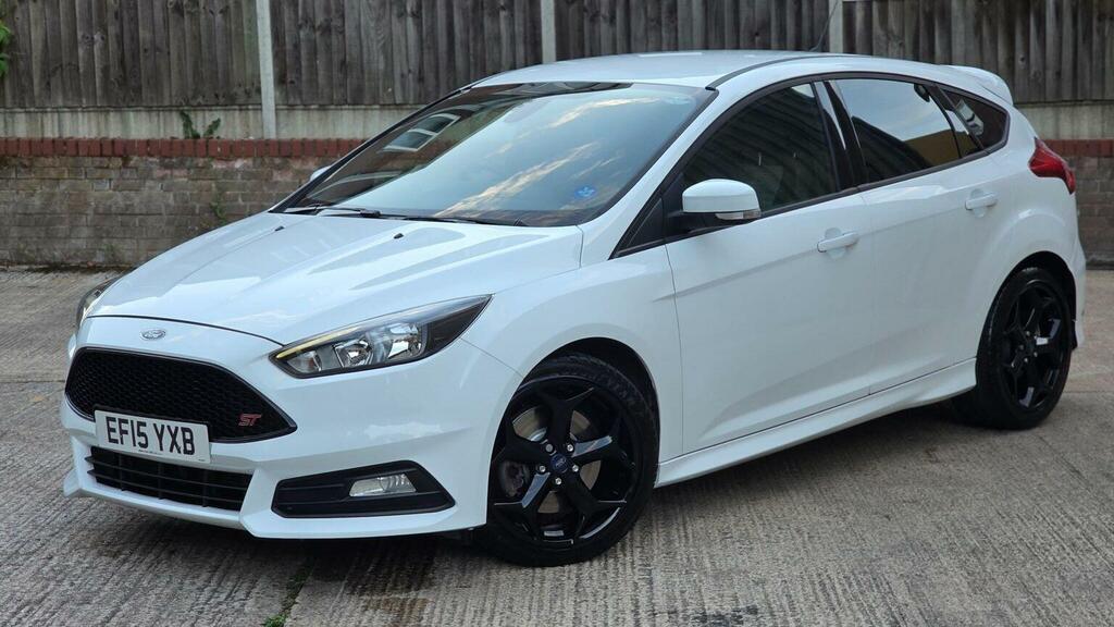 Ford Focus 2.0T Ecoboost St-2 Euro 6 Ss White