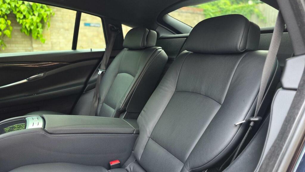 BMW 5 Series Gran Turismo 2L Luxury Grey #50