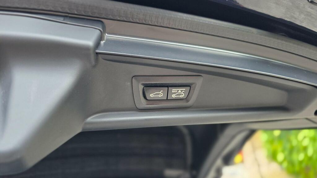 BMW 5 Series Gran Turismo 2L Luxury Grey #47