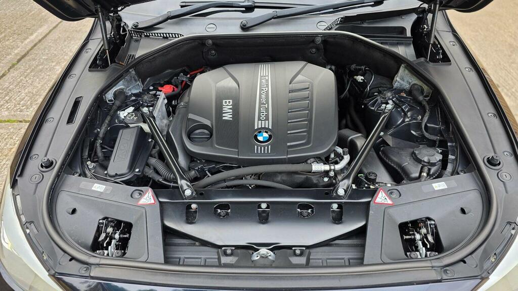 BMW 5 Series Gran Turismo 2L Luxury Grey #21