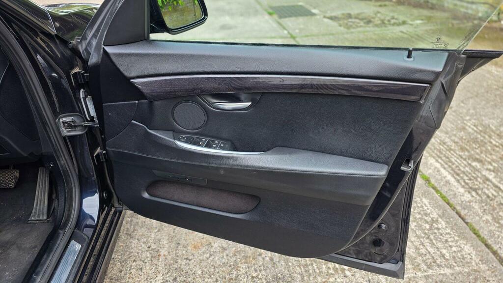 BMW 5 Series Gran Turismo 2L Luxury Grey #37