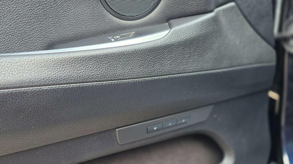 BMW 5 Series Gran Turismo 2L Luxury Grey #15