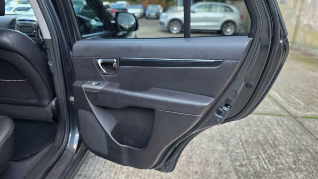 Hyundai Santa Fe Crdi Premium Grey #31