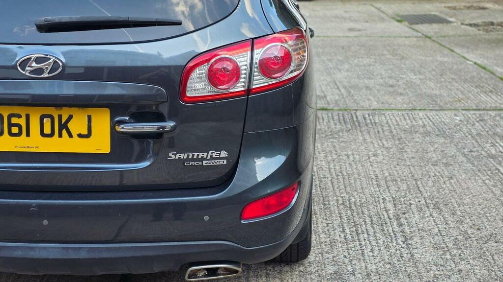 Hyundai Santa Fe Crdi Premium Grey #45