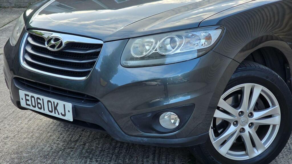 Hyundai Santa Fe Crdi Premium Grey #54