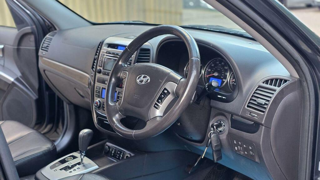 Hyundai Santa Fe Crdi Premium Grey #26