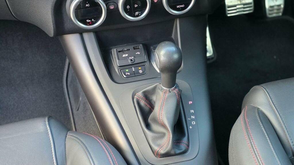 Alfa Romeo Giulietta 1.6 Jtdm White #14