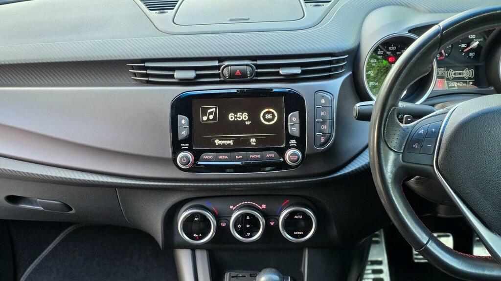 Alfa Romeo Giulietta 1.6 Jtdm White #44