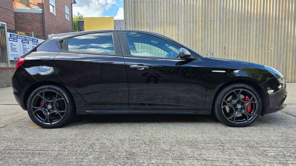 Alfa Romeo Giulietta Hatchback 2.0 Jtdm-2 Speciale Tct Euro 6 Ss Black #5
