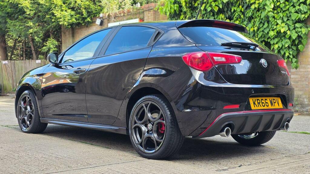 Alfa Romeo Giulietta 1.6 Jtdm White #8