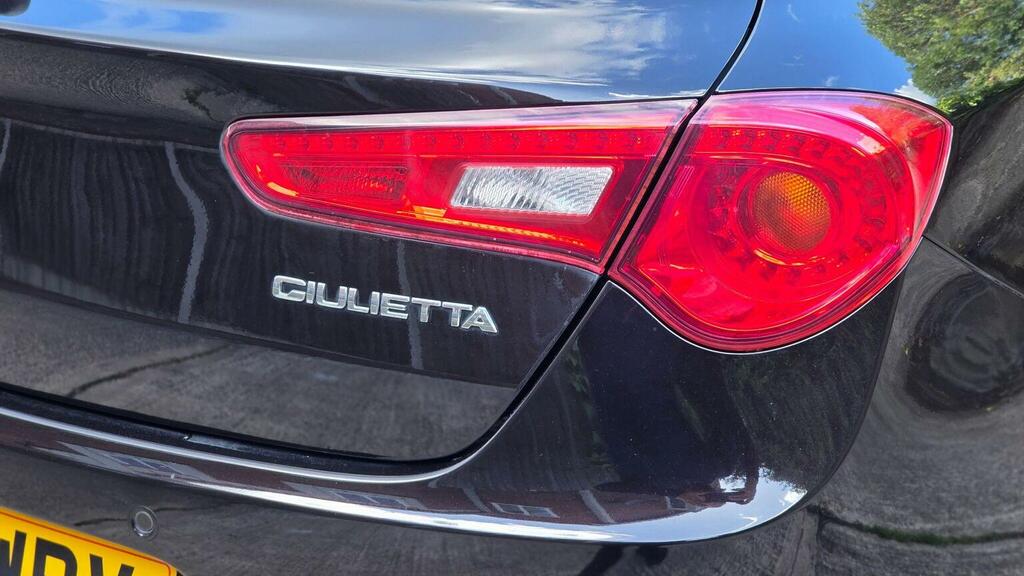 Alfa Romeo Giulietta 1.6 Jtdm White #58