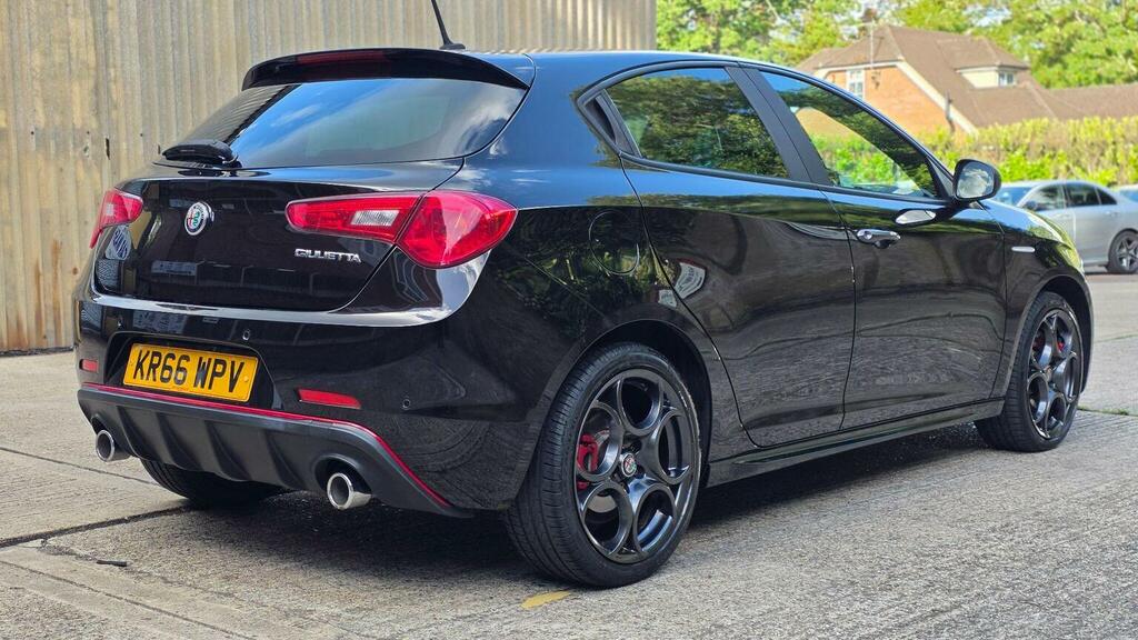 Alfa Romeo Giulietta Hatchback 2.0 Jtdm-2 Speciale Tct Euro 6 Ss Black #6