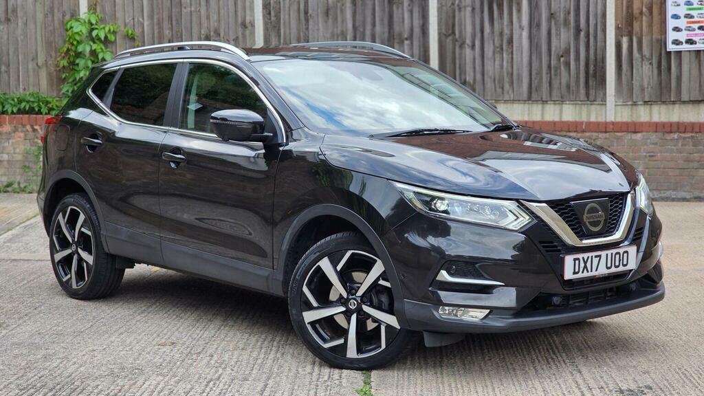Nissan Qashqai Suv 1.6 Dci Tekna Xtron Euro 6 Ss 201717 DX17UOO Black