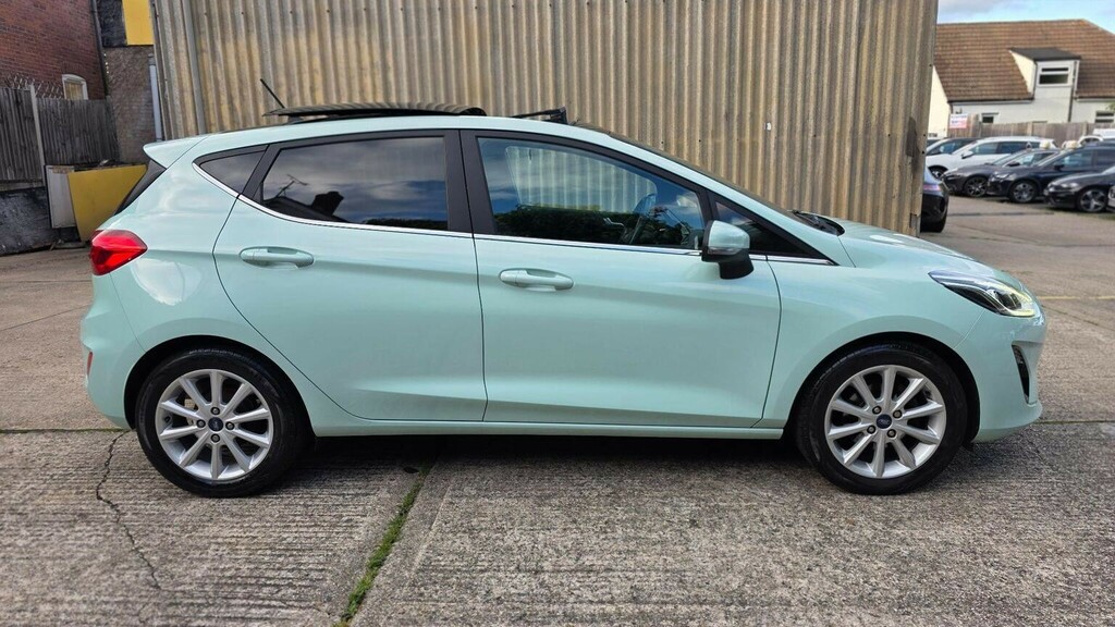 Ford Fiesta Hatchback 1.0T Ecoboost Titanium Bo Play Series E EA67OOB Green #5