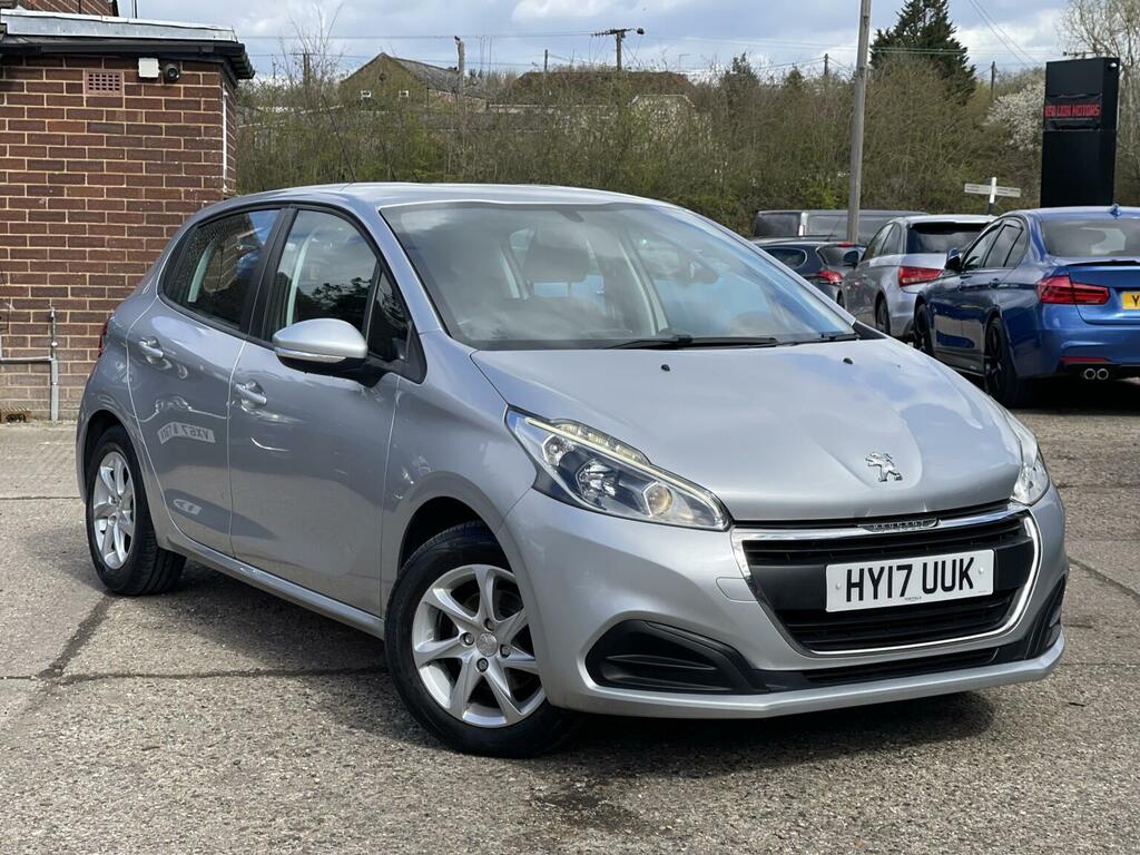 Peugeot 208 Active Silver #2