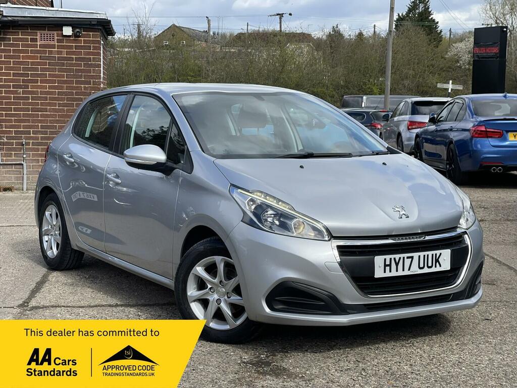 Peugeot 208 Active Silver
