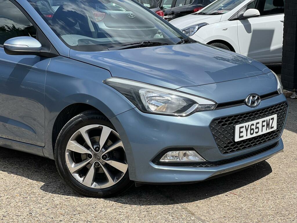 Hyundai I20 Se Blue #4