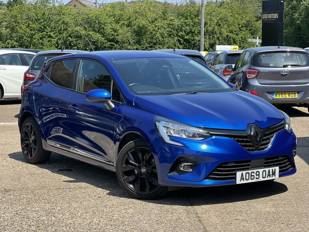 Renault Clio Hatchback White #1