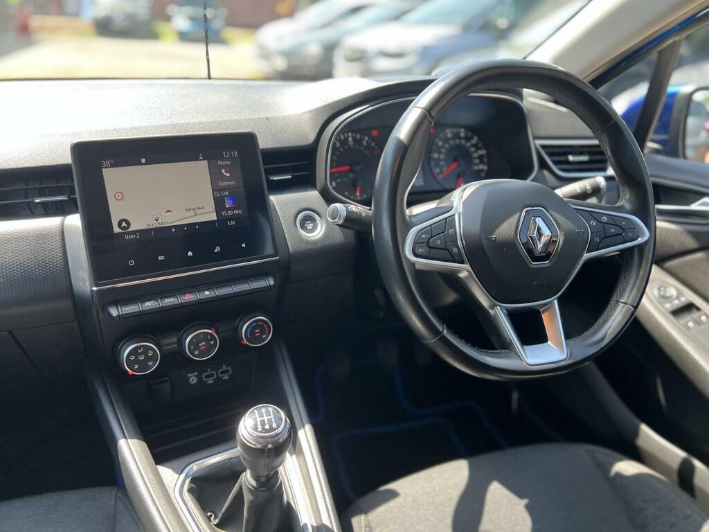 Renault Clio Hatchback White #38